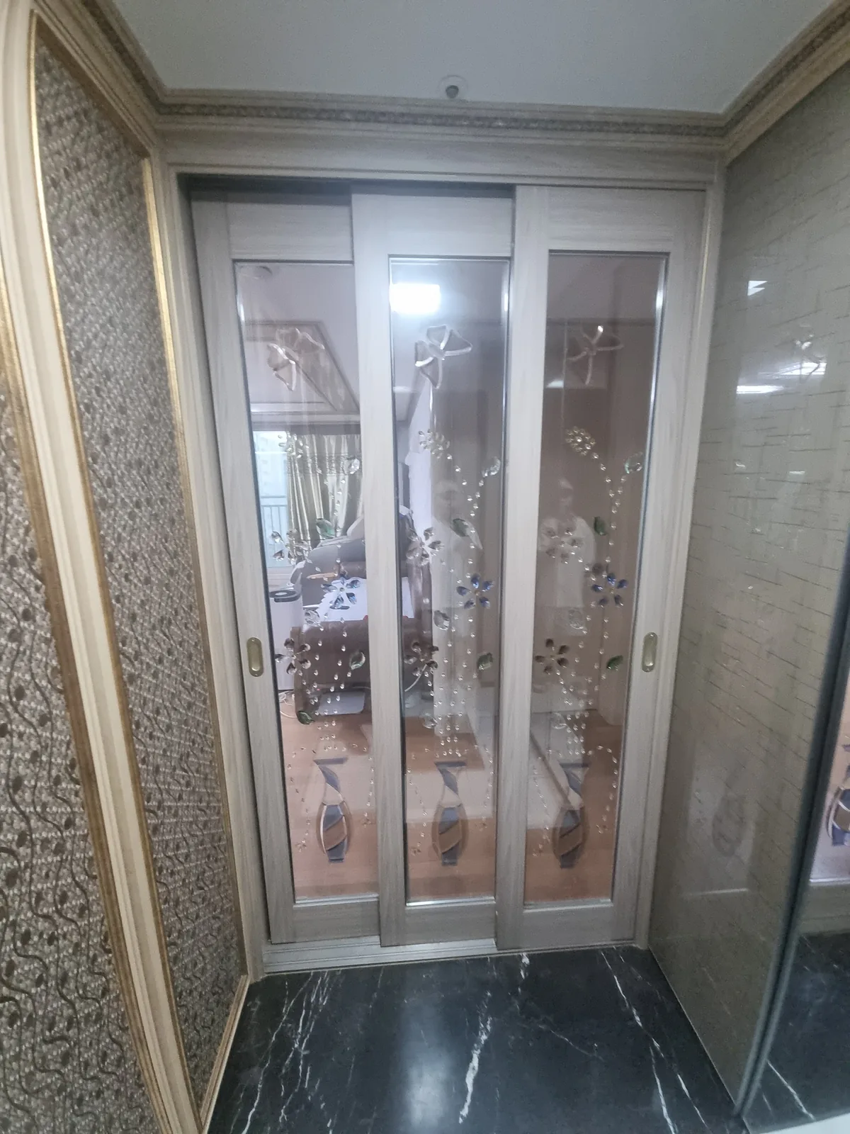 슬라이딩도어 잠금장치 교체 후